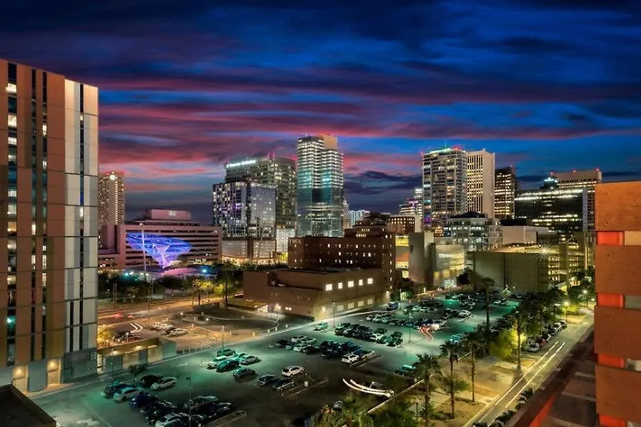 Phx Roro Gym Pool Pets Parking #11 By Cozysuites Phoenix