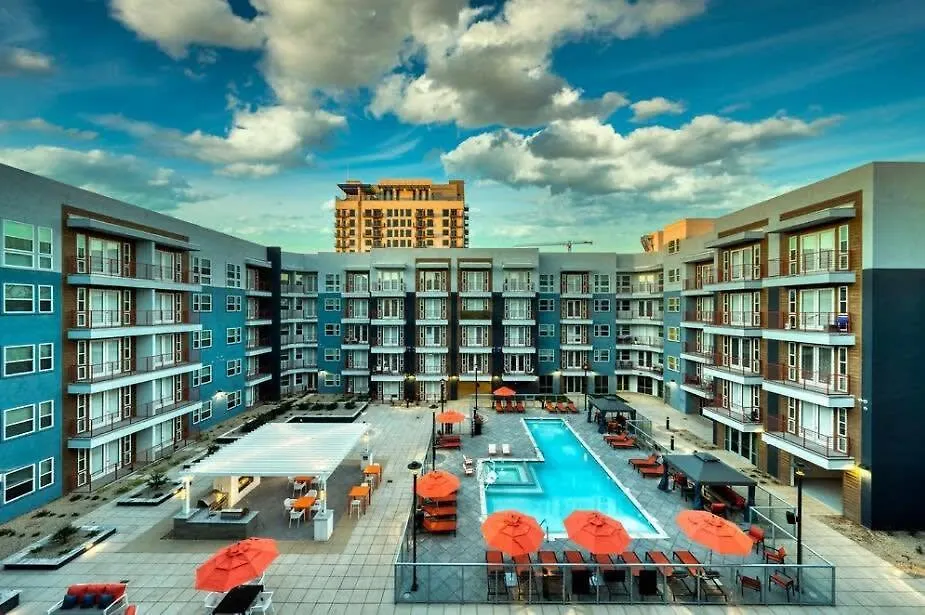 Phx Roro Gym Pool Pets Parking #11 By Cozysuites Phoenix Apartment